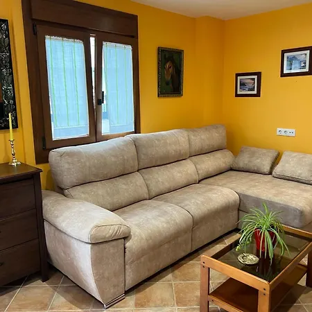 Apartamento De Pascualin Con Jardin Privado En Ortigueira *