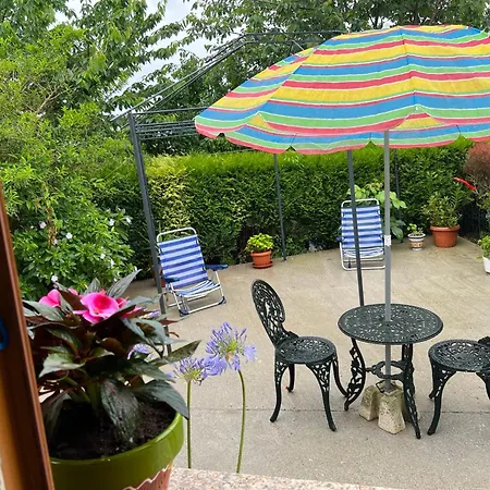 De Pascualin Con Jardin Privado En Ortigueira Corunha