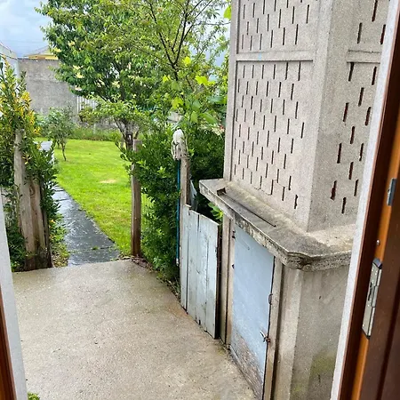 De Pascualin Con Jardin Privado En Ortigueira アパート
